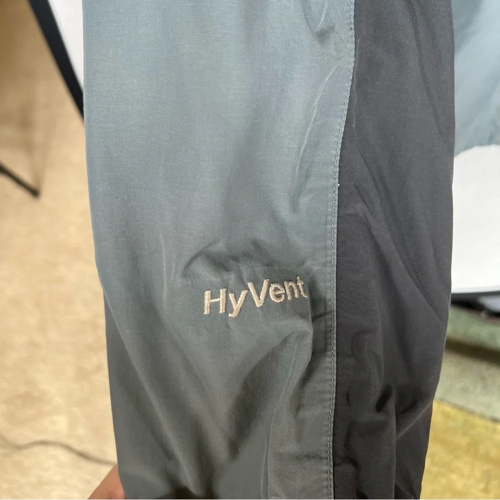 The North Face HyVent Winter Jacket Thick Gray Men Size XL - Picture 5 of 11